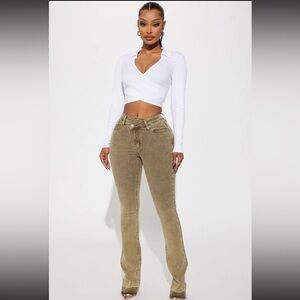 Fashionnova jeans size 1